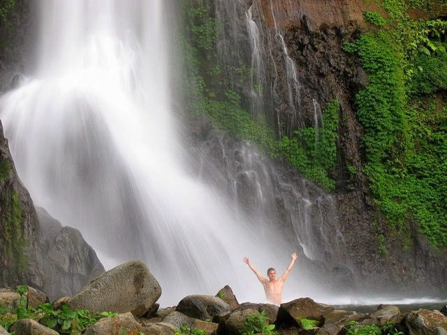 blemantung waterfall wisatabali