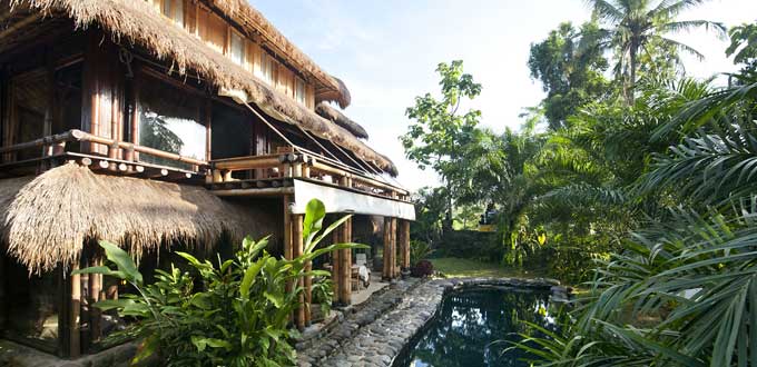 Lila-Bamboo-villa-exterior-thevillageguide4