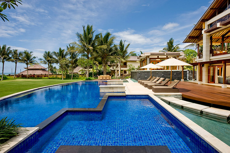semarapura-view-from-poolside-bar-elite-havens