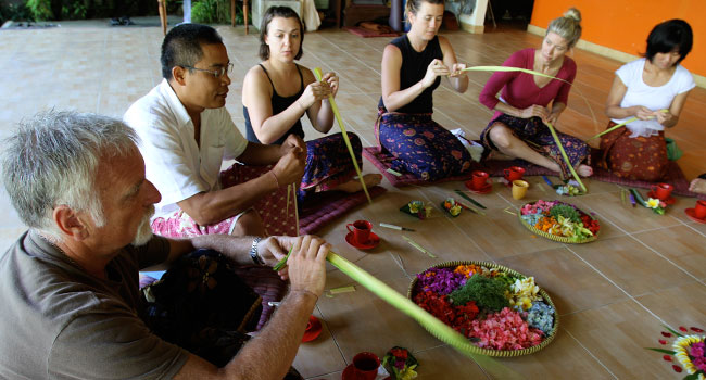 4. making-offering-by-one-world-retreats-4