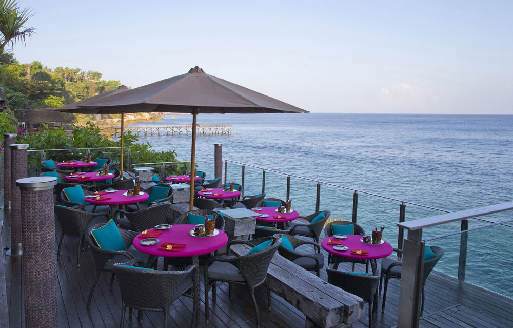 4-image---Breakfast-by-the-Sea-at-Rock-Bar_3-