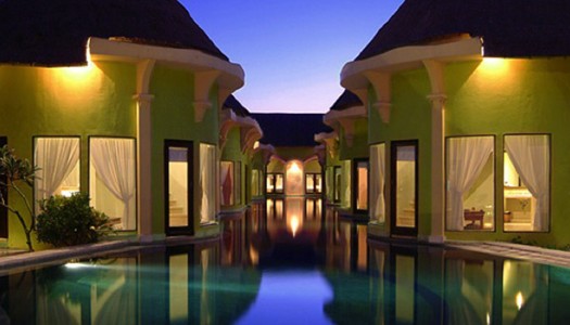 6 water villa di Bali yang membuat Anda ingin berenang seperti ikan duyung