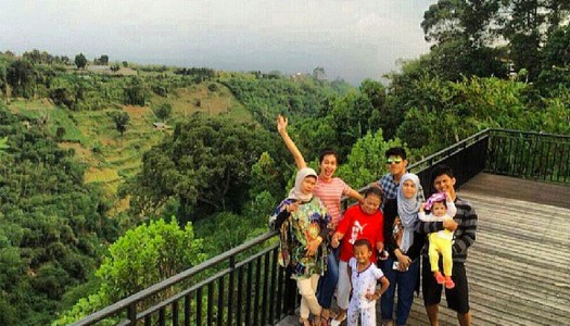 14 hotel keluarga di Bandung & Lembang yang cocok untuk liburan anak-anak