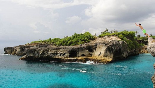 6 pulau eksotis di Bali yang cantik dan mempesona yang wajib dikunjungi
