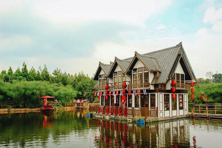 18 Tempat wisata romantis di Bandung murah meriah yang cocok untuk pacaran