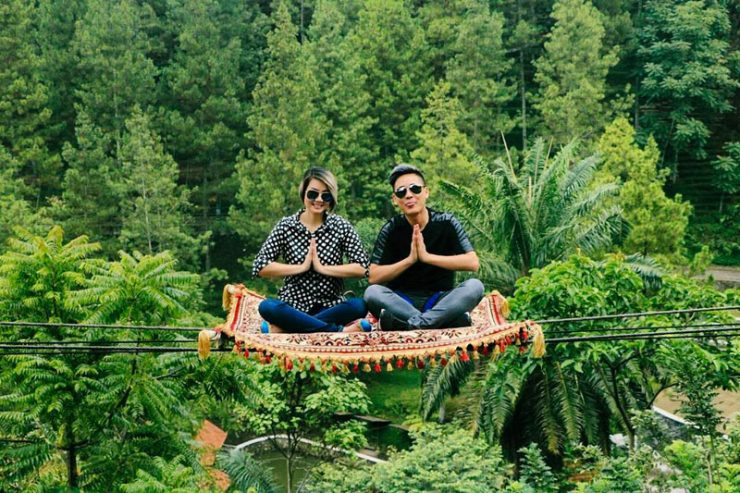 18 Tempat wisata romantis di Bandung murah meriah yang