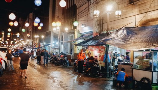 22 Rekomendasi kuliner malam enak dan murah di Jalan Cibadak dan Sudirman Street Bandung