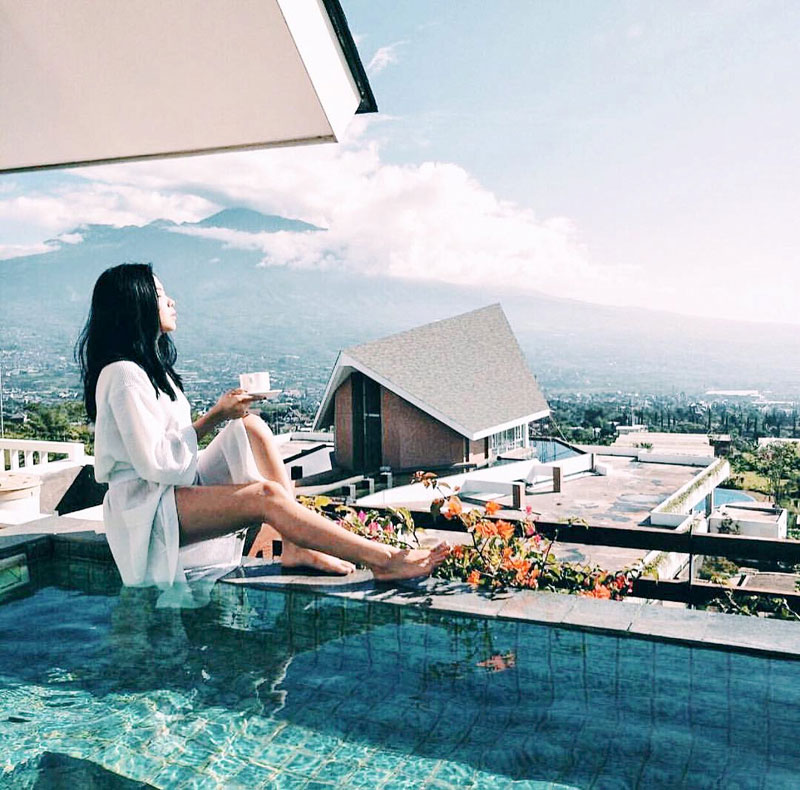 15 Hotel Dengan Pemandangan Alam Terbaik Di Indonesia Bikin