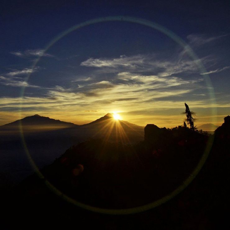 17 Tempat Terbaik Menyambut Sunrise Di Jawa Tengah And Jogja Yang Membuat Anda Rela Bangun Subuh