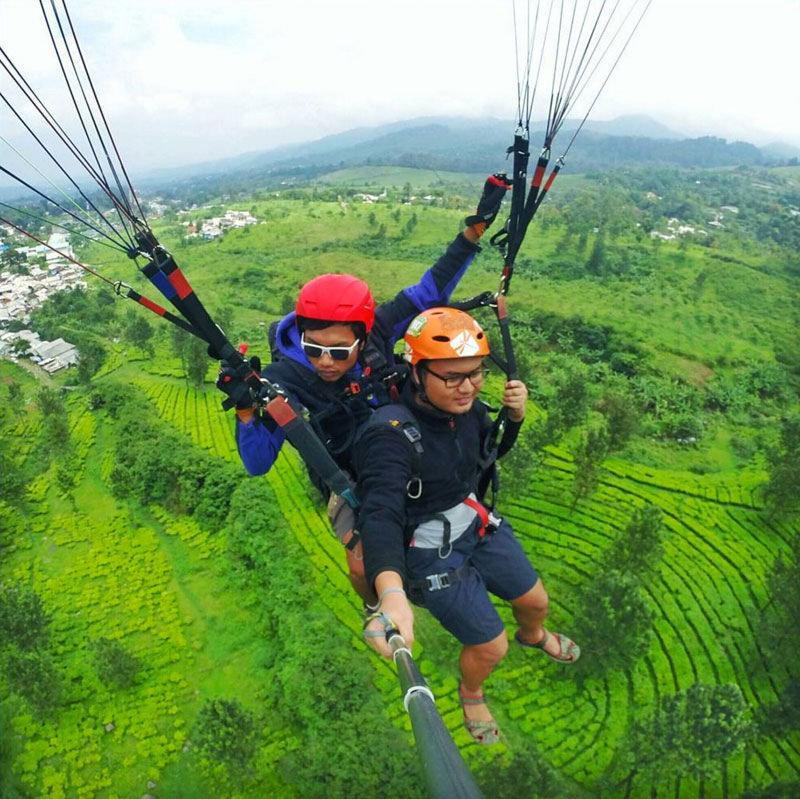 33 tempat wisata  di Bogor Puncak  yang  paling memikat