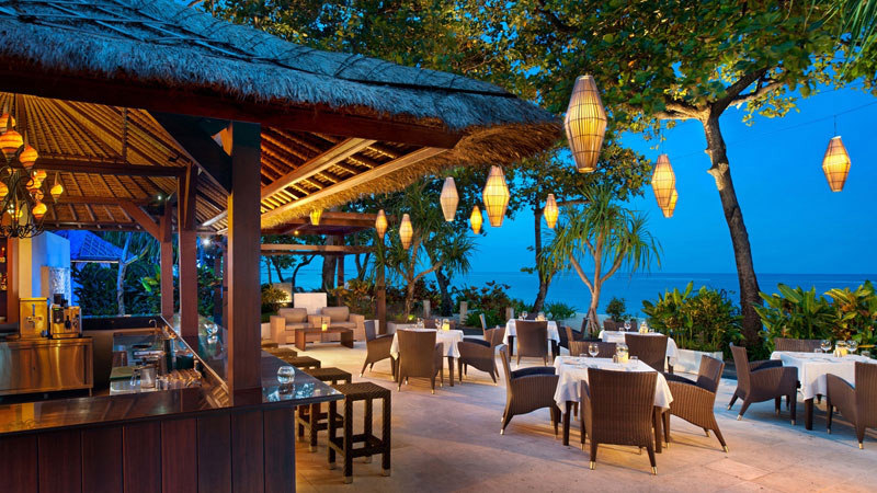 14 restoran  di  Bali dengan pemandangan pantai  dan laut 