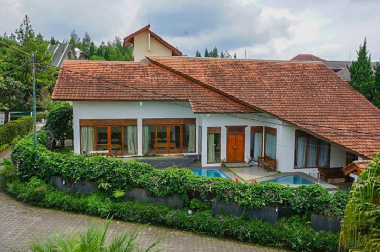 7 Villa di Bandung & Lembang dengan kolam pribadi di bawah 250 ribu/orang