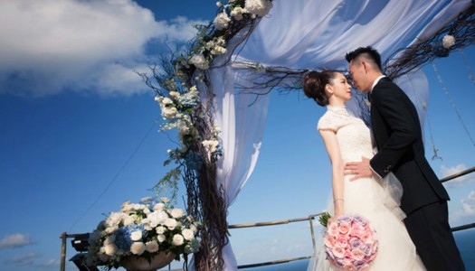 Vivian Hsu’s stunning Bali wedding photos first revealed