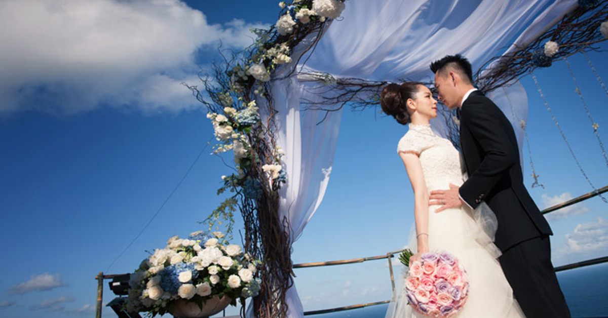 Vivian Hsus stunning Bali wedding photos first revealed