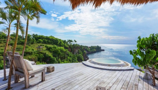 8 Airbnb Bali villas with gorgeous infinity pools you can stay under $100