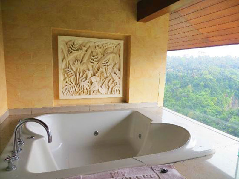 6-jacuzzi-with-a-view