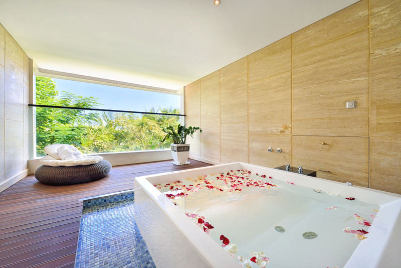 9 Romantic villas with private jacuzzi and a view in Bali ...