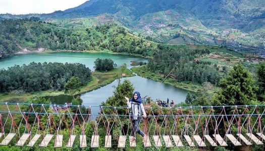 15 Hidden cold places in Indonesia with chilly mountain townships just a short flight from SG and KL!