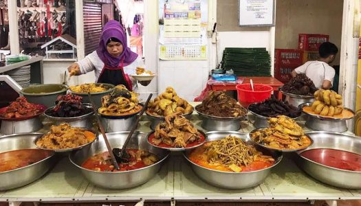 25 Legendary Padang street food that you can indulge in authentic local cuisine from West Sumatra