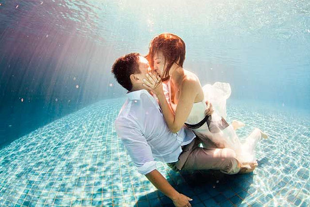 underwater-wedding-pinterest-modern-wedding