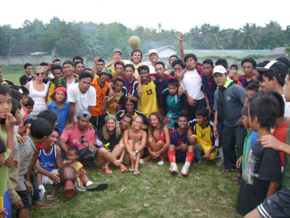 2---Surf-Camp-Lombok---Football-2