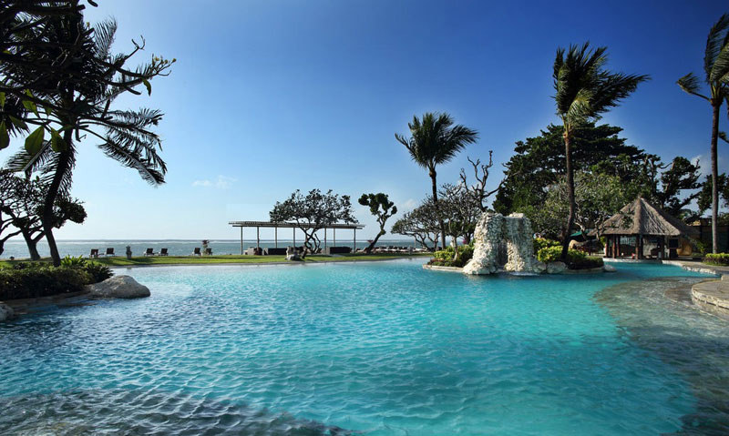 Hotel Nikko Bali Beach Resort Pool