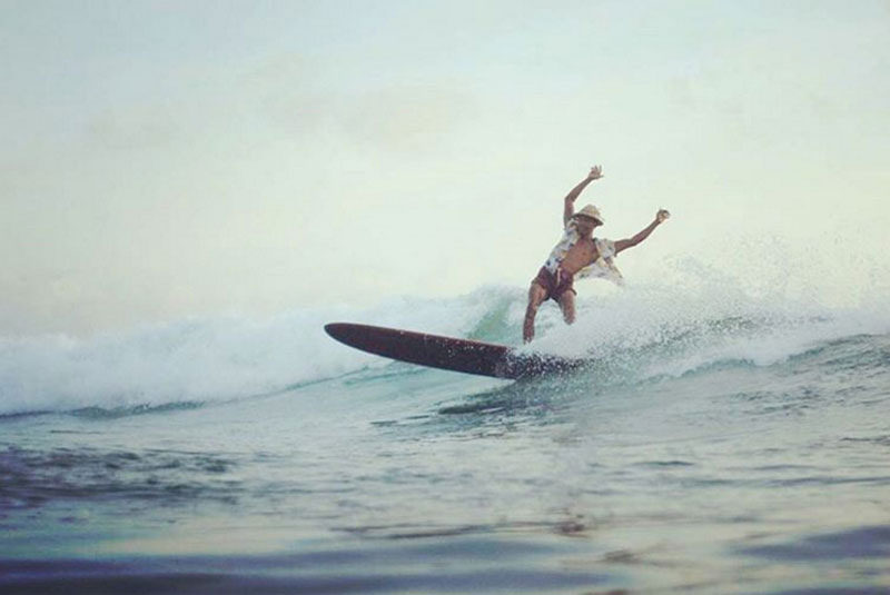  Desu de Bali Surf, Surfer