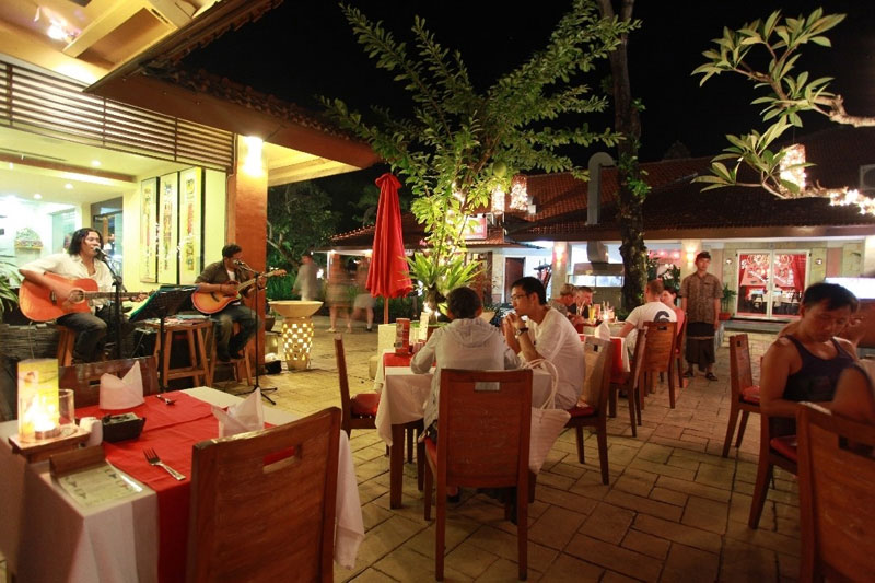 11 Affordable restaurants in Nusa Dua (Bali) outside resorts with good