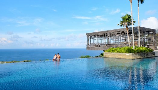 Our Alila Villas Uluwatu (Bali) review: 8 Romantic couple experiences to fall in love with magical clifftop and ocean views!