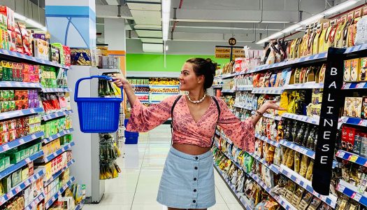 Bali affordable supermarket shopping: Where to find crazy Indomie flavours, local Indonesian snacks, trendy souvenirs and more!