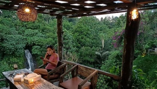 Layana Warung: Dine by a waterfall in Bali